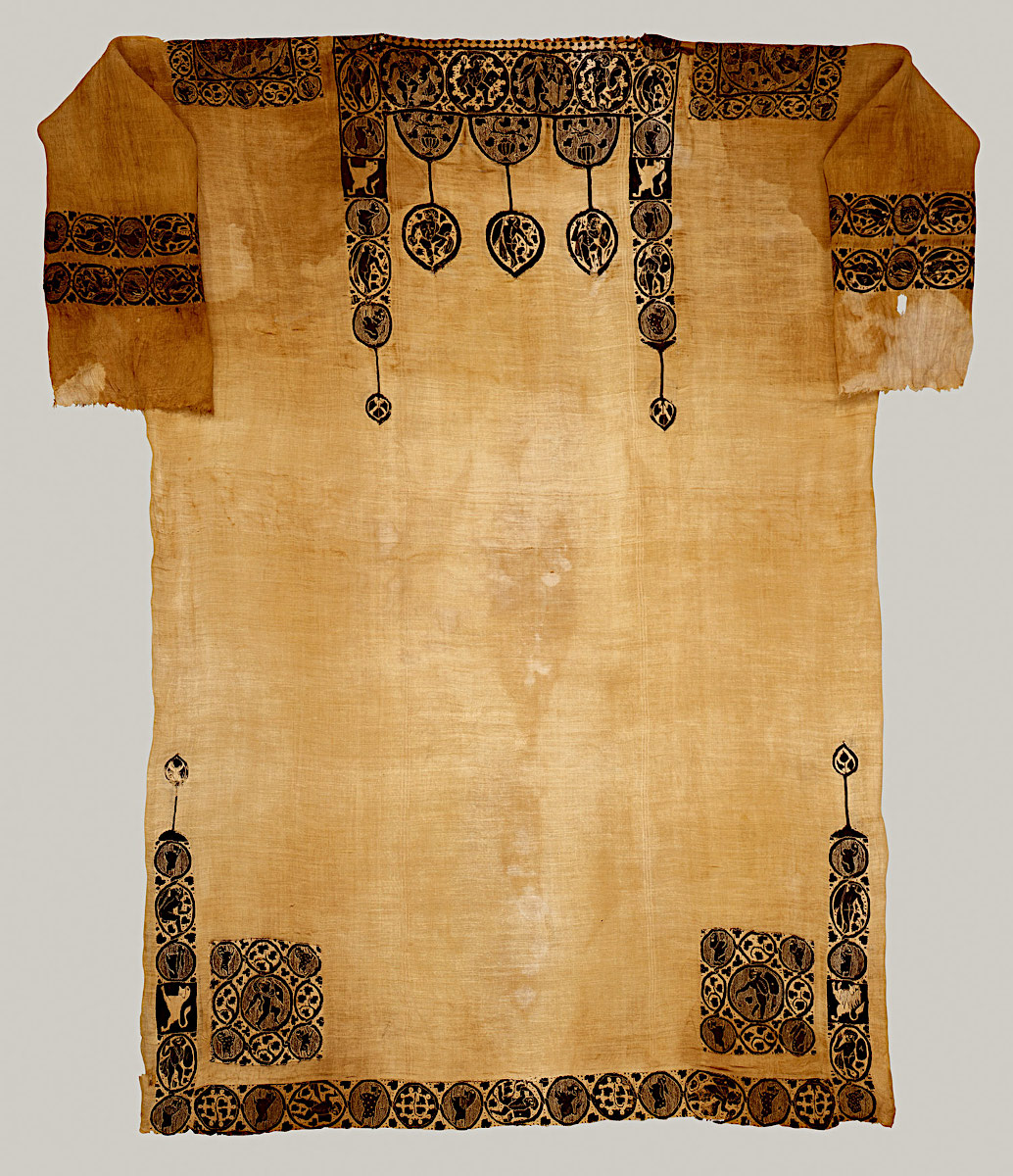 image_tunic_elaborate_met_x1200